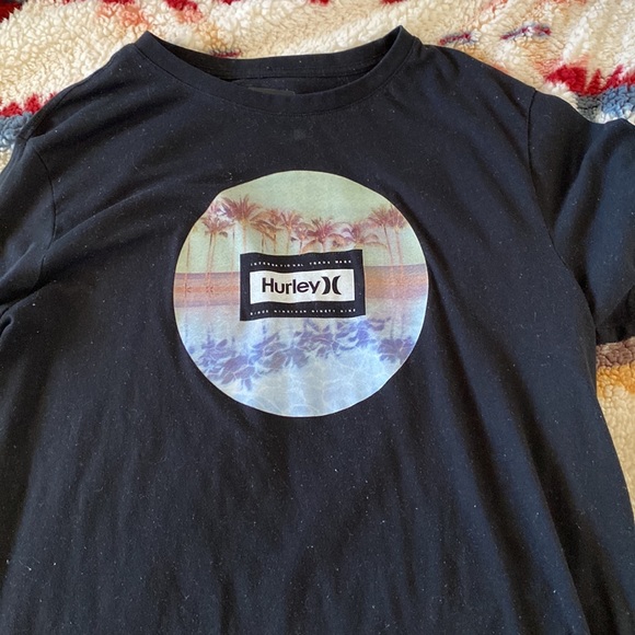 Hurley Tee - Picture 3 of 3